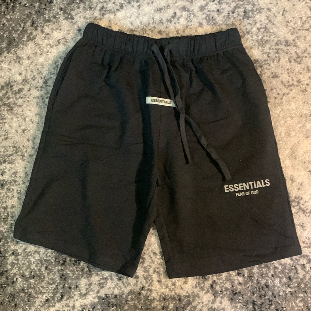Essentials Fear of God Black Cotton Logo Shorts Men’s Sizes S, M, L